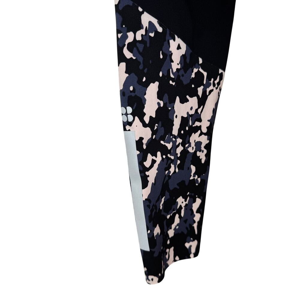 Sweaty Betty 7/8 Power leggings mission camo print size small - Picture 6 of 7